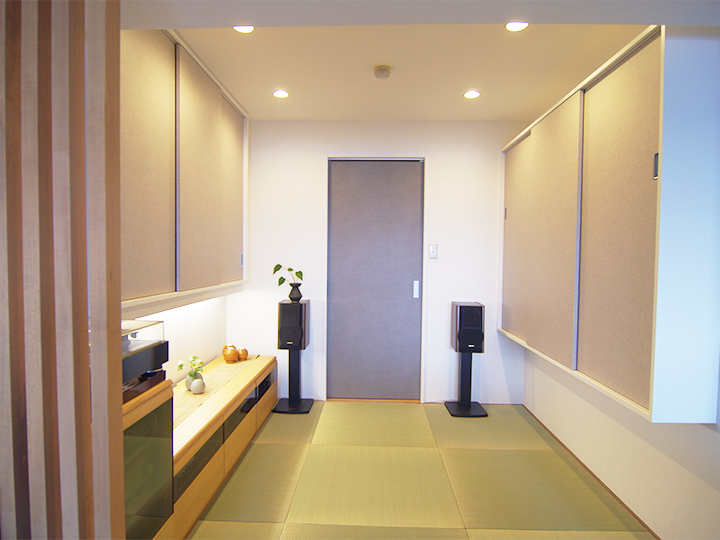 和室には大型の収納スペースを設け、広々とした過ごしやすい空間に生まれ変わりました。
